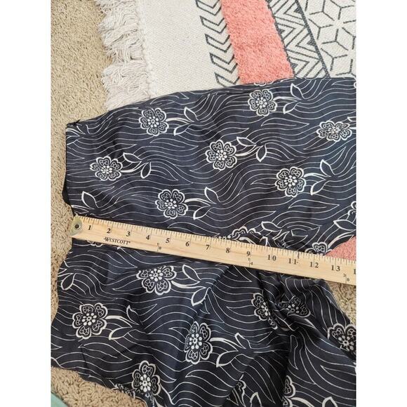 TUCKERNUCK PRINTED ANKLE TROUSER PANTS, SZ MEDIUM - Picture 14 of 16